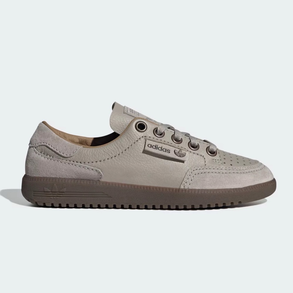 Adidas GARWEN Spezial leather Tan‎ and Brown Sneakers